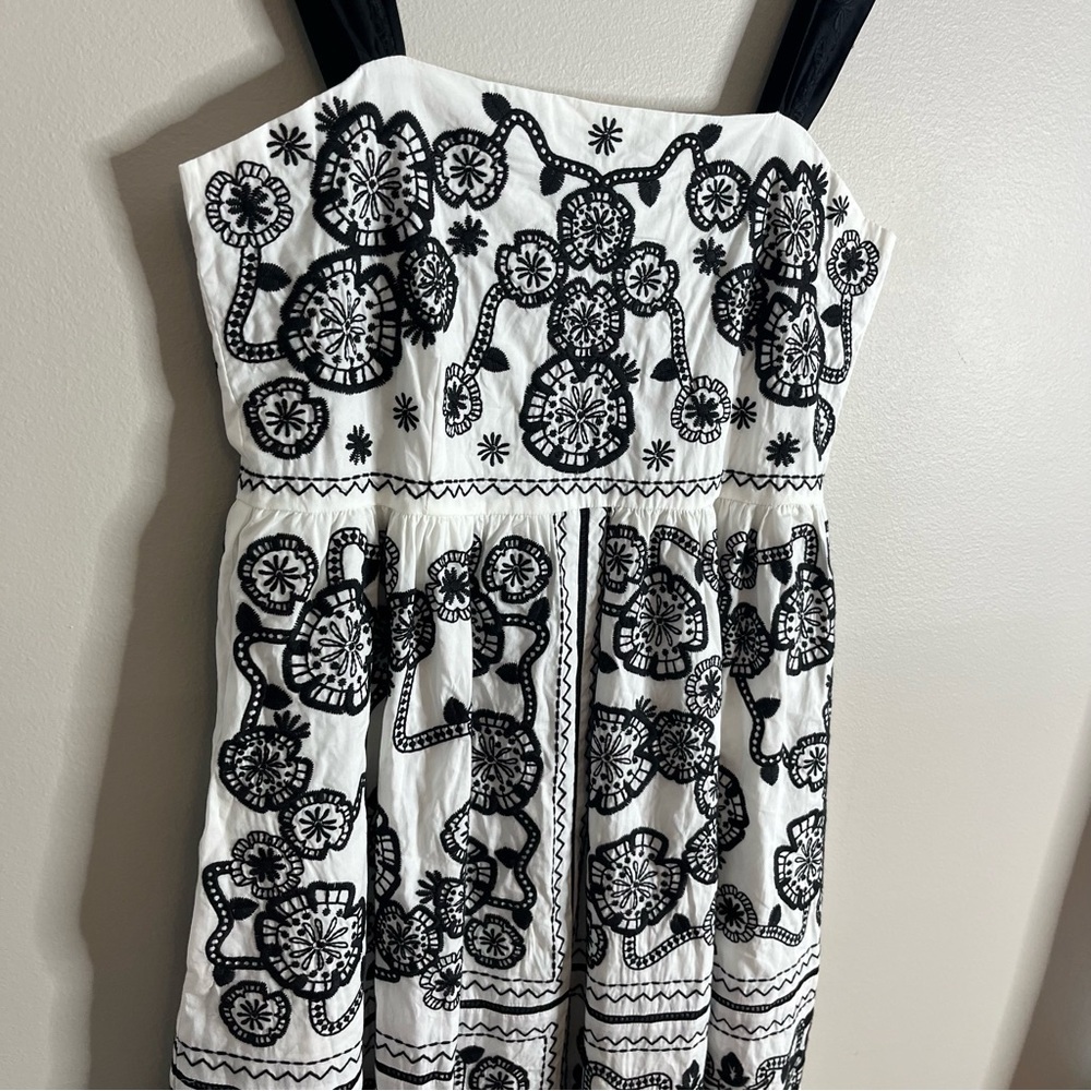 Johnny Was Size XS Mel Embroidered Mini Dress Black White A-line J16 - Picture 2 of 10